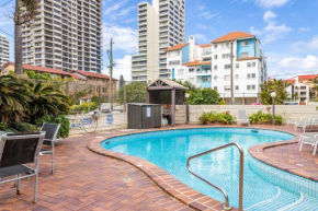 Gorgeous 1BR Unit in the Heart of Surfers Paradise